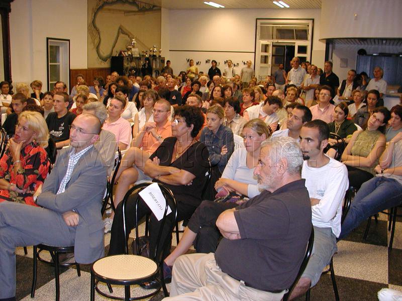 P1040022.jpg