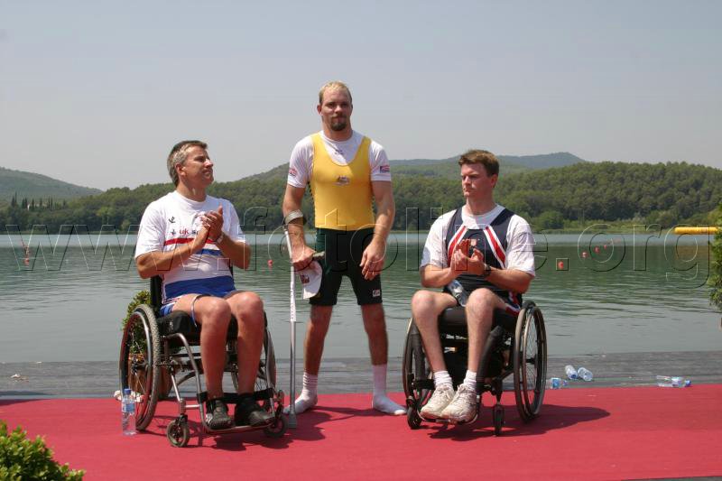 194_9430.jpg