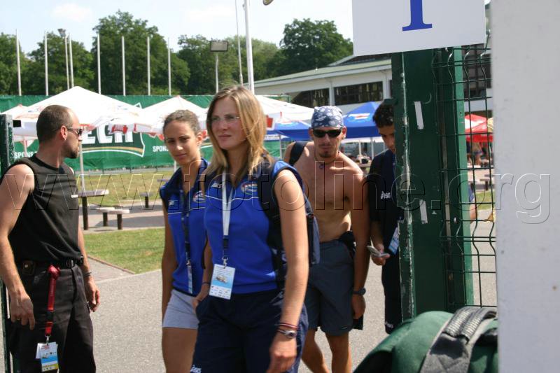 194_9455.jpg