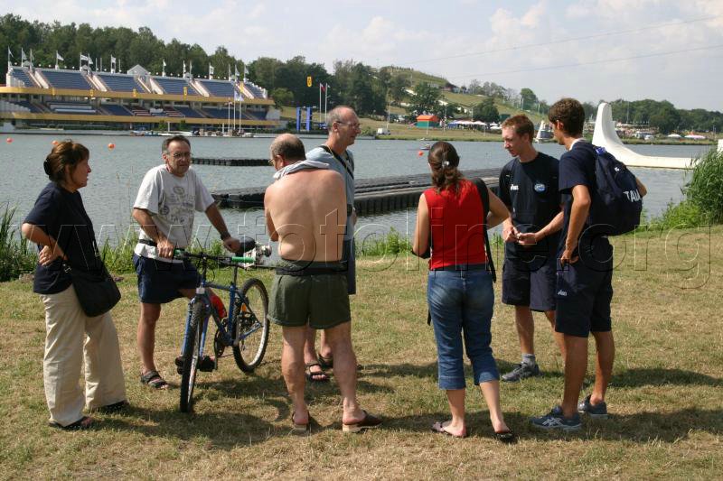 194_9459.jpg