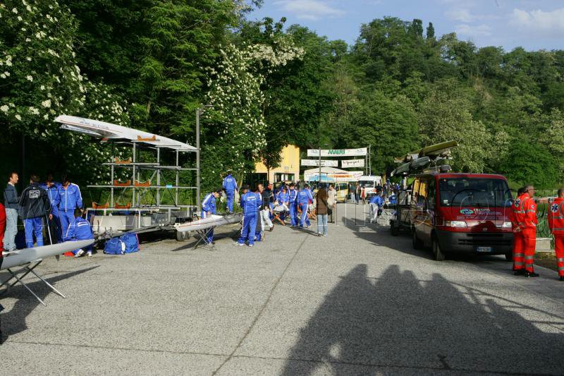 100_1433.jpg