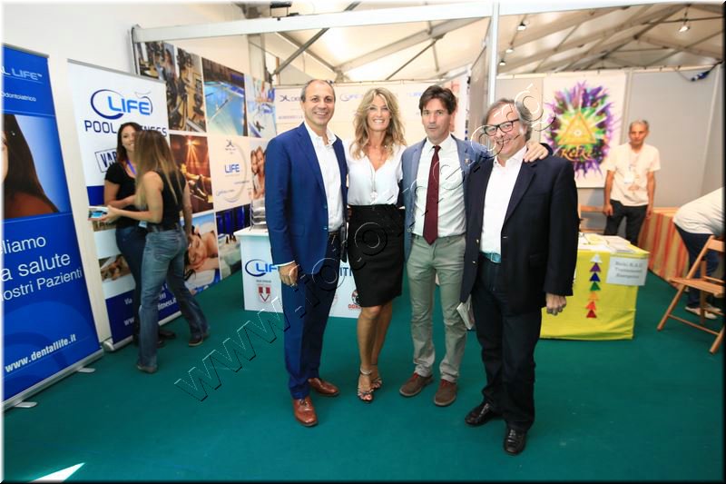 CEC_8940].jpg